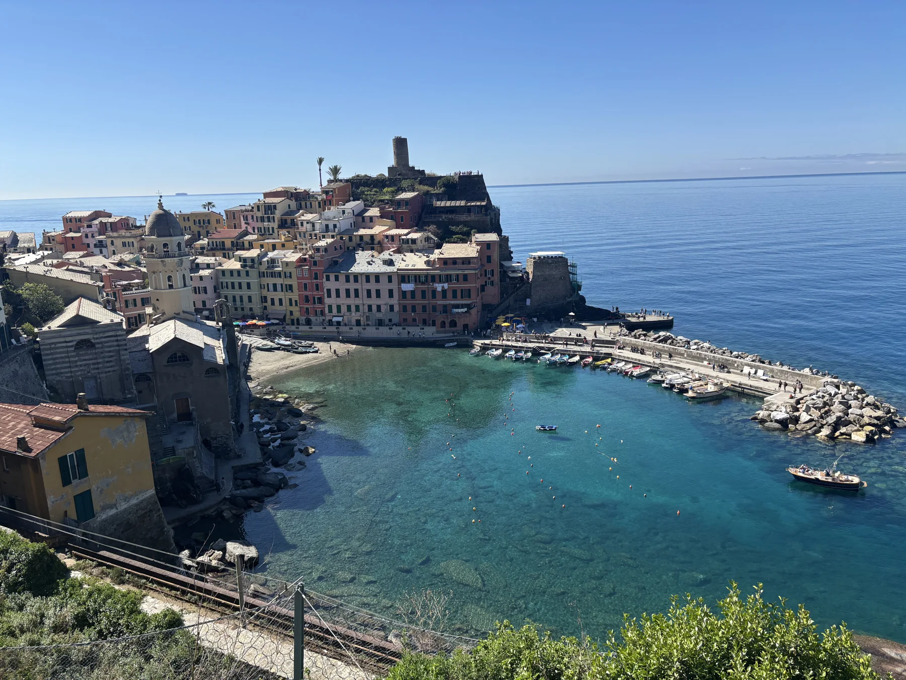 Spiagge a Vernazza: dove fare il bagno e quali alternative scegliere