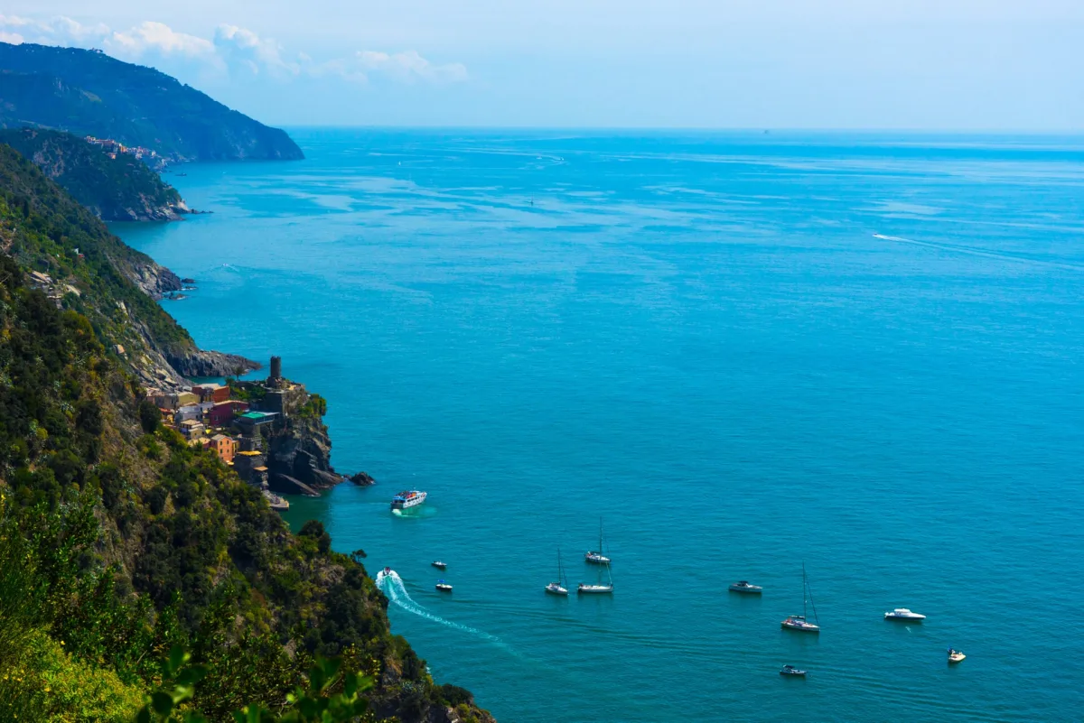 Cosa vedere a Vernazza: guida completa alle attrazioni 2026